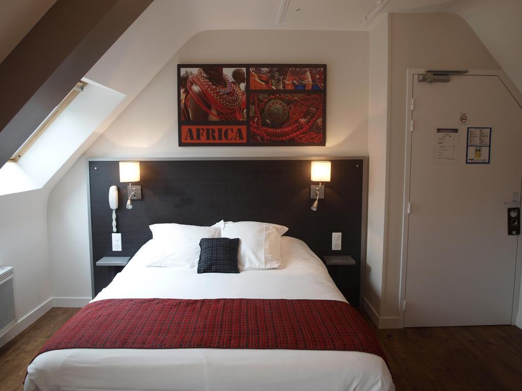 Du Cheval Blanc Hotel 2*